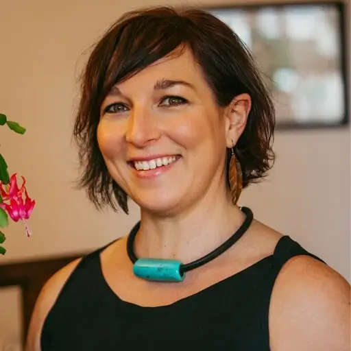 Colleen Kennedy 2 / 4 The Natural Influencer (MG/ Express Builder) VOT 1